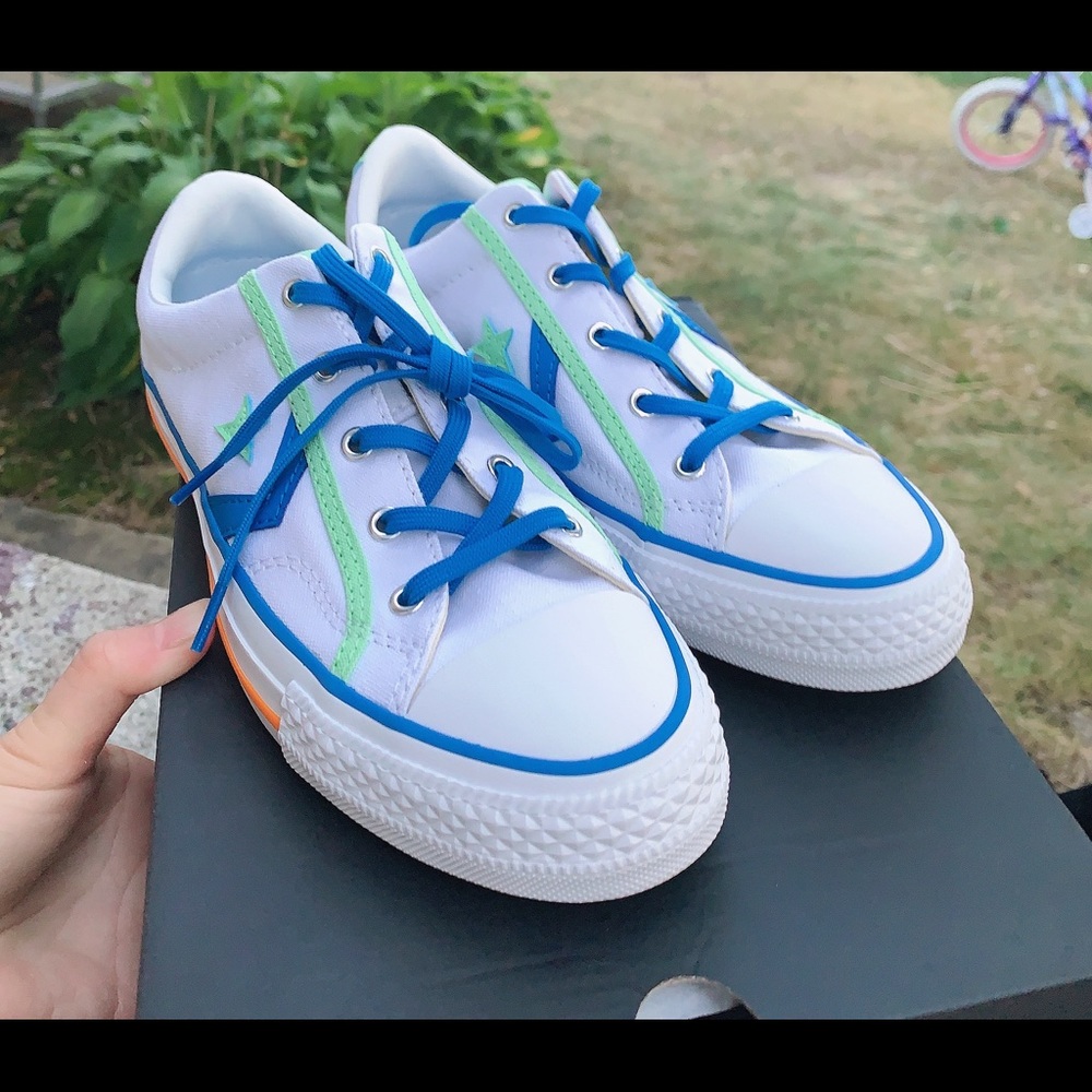 converse all star shoes white with blue